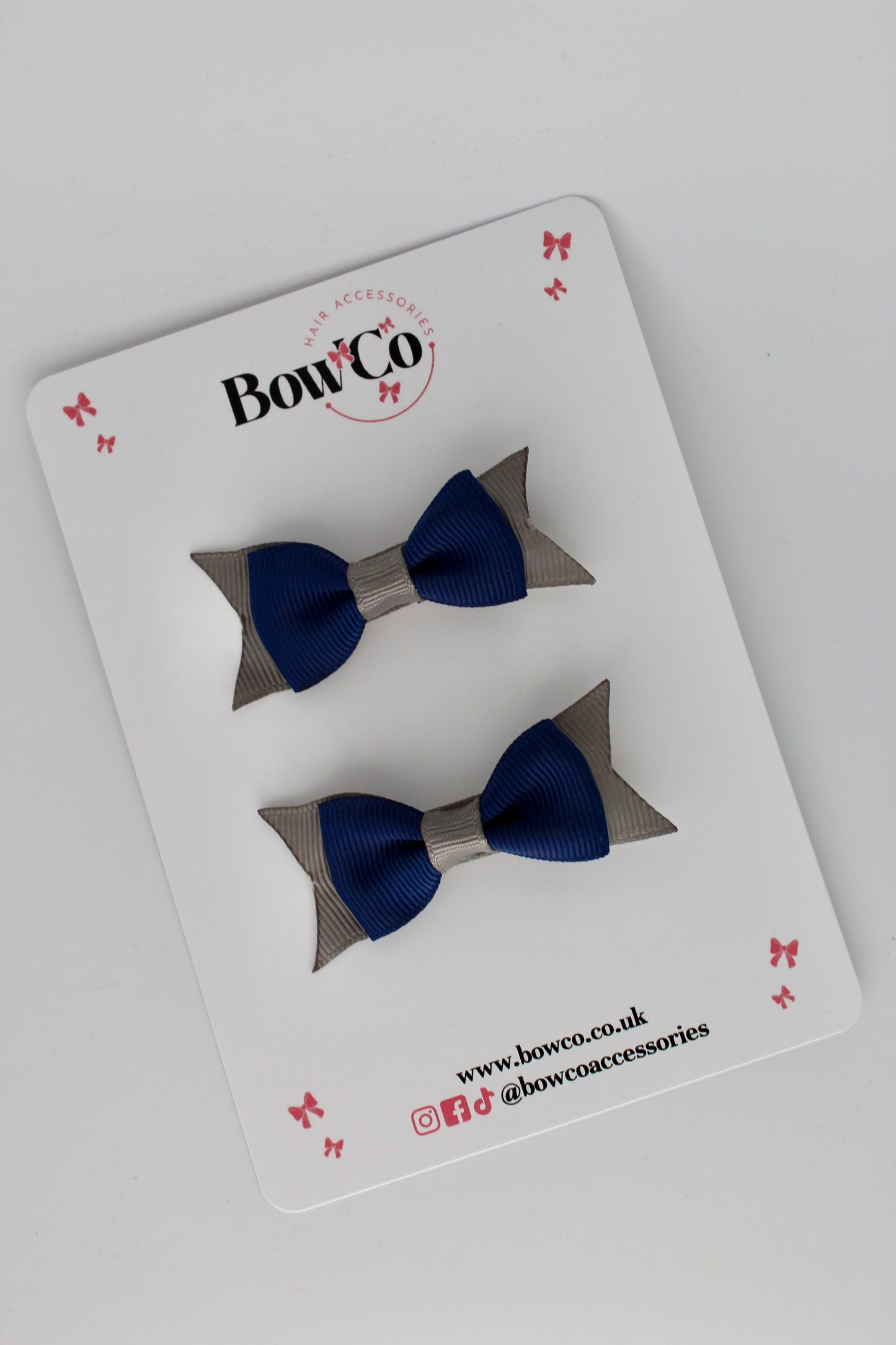 2.5 Inch Layer Tail Bow - Clip - 2 Pack - Navy Blue and Metal Grey