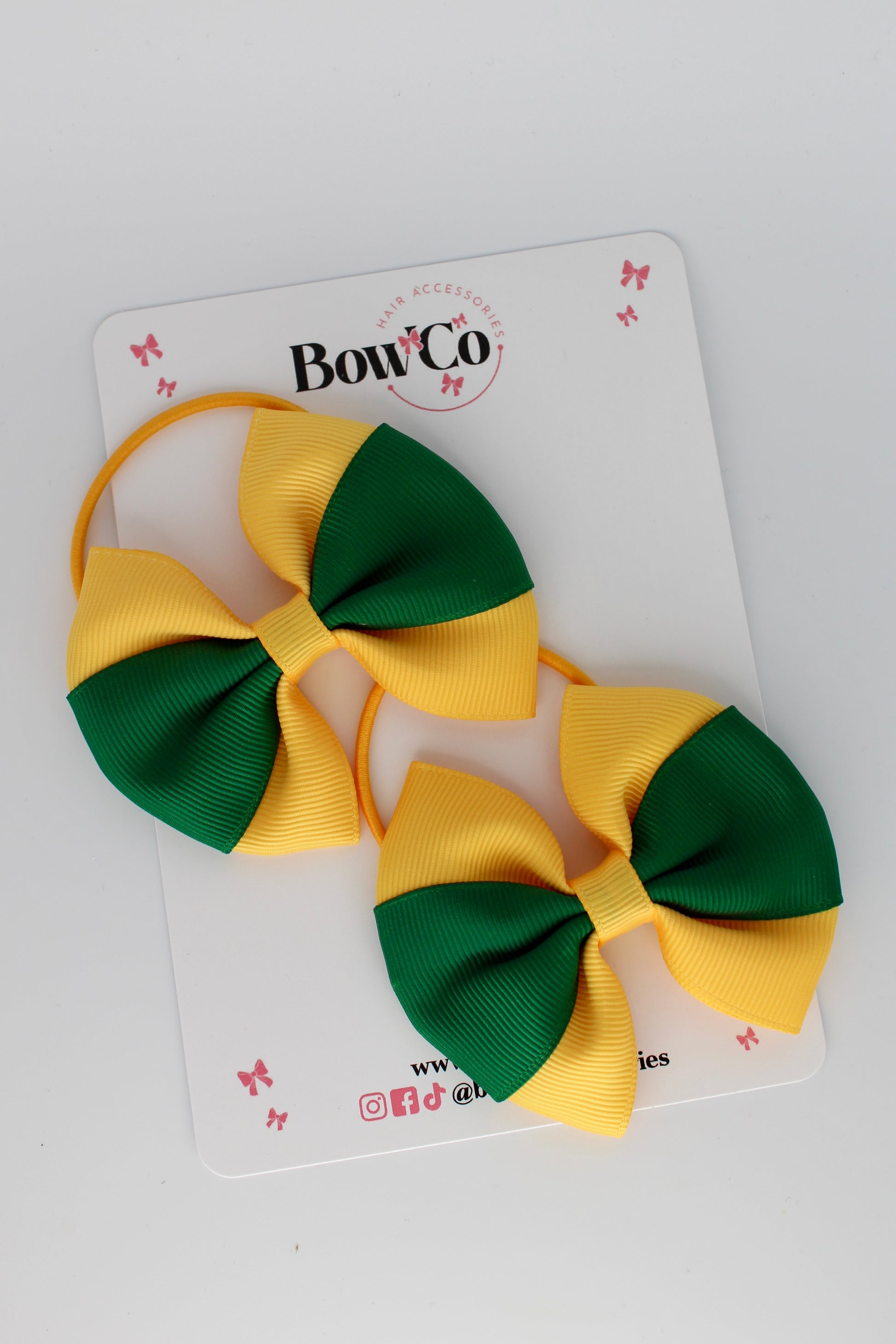 Forest Green and Yellow Gold Round Tuxedo Bow