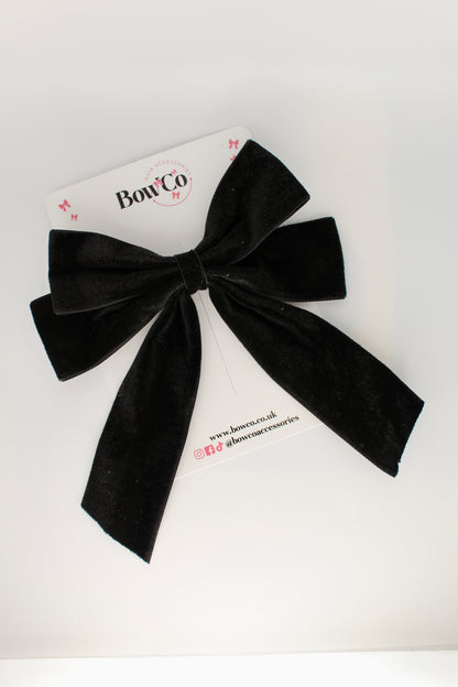 Double Velvet Bow Black 6 Inch